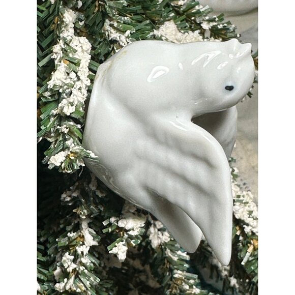 White Porcelain Clip on Birds Holiday Tree Ornament set of Two Crafting Wreath - Picture 3 of 10